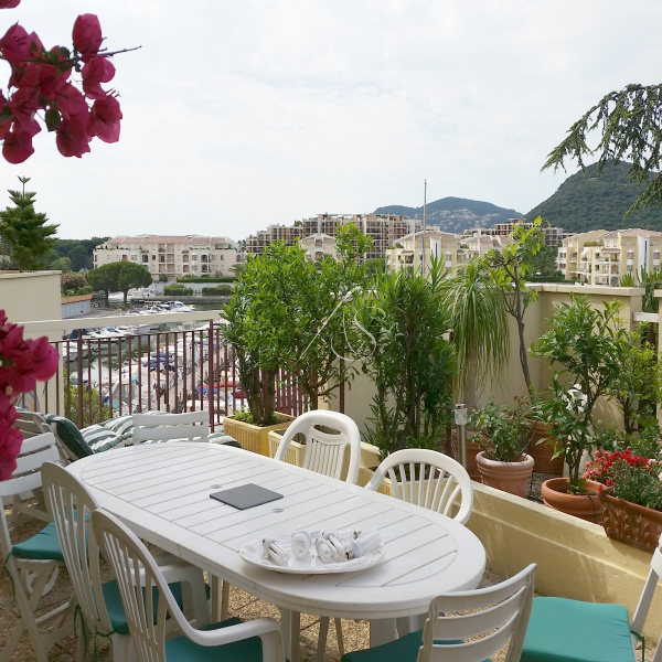 Location de vacances Appartement Mandelieu-la-Napoule 06210